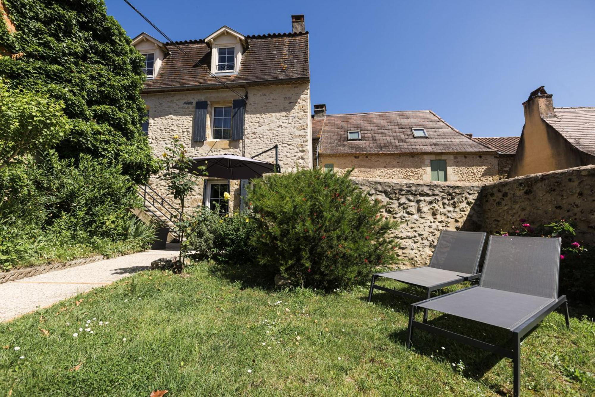 Hotel Le Trèfle à Quatre Feuilles à Siorac-en-Périgord Extérieur photo