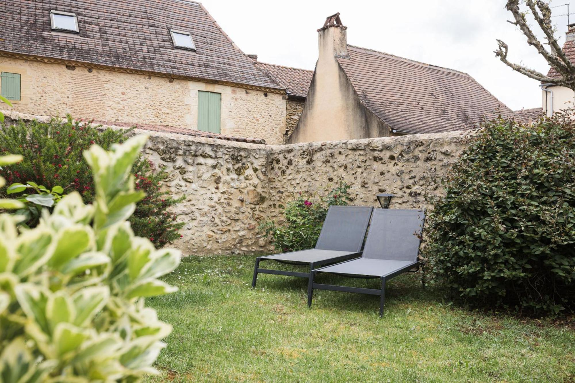 Hotel Le Trèfle à Quatre Feuilles à Siorac-en-Périgord Extérieur photo
